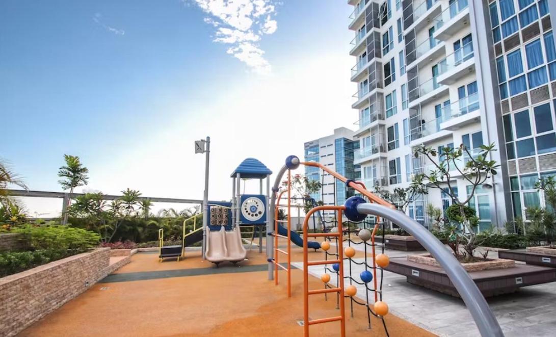 Mactan Newtown Condo With Free Airport Pickup Lapu-Lapu City Exterior photo